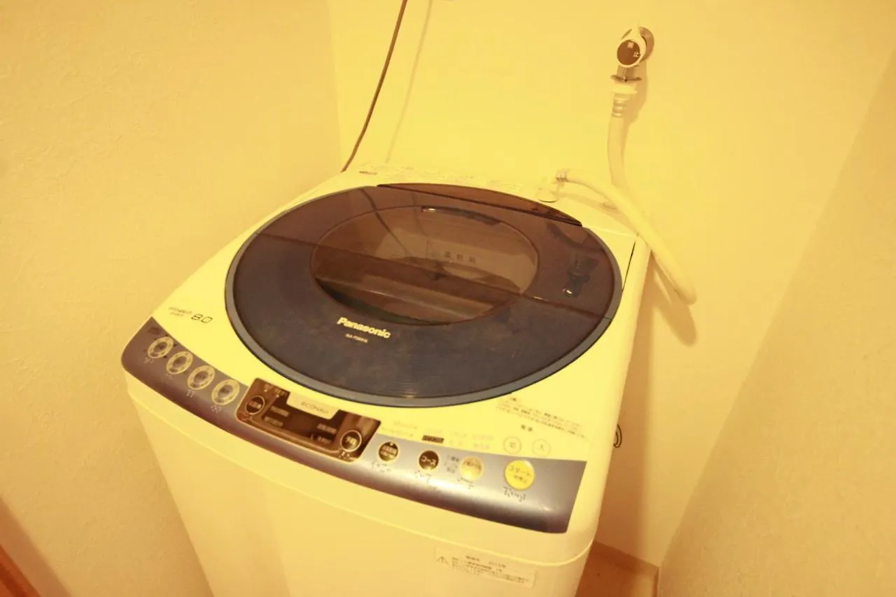 プレステージ谷町アコモデーション アパート